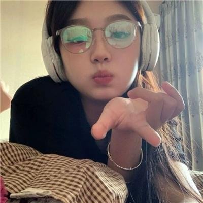 她和她的她 在线观看